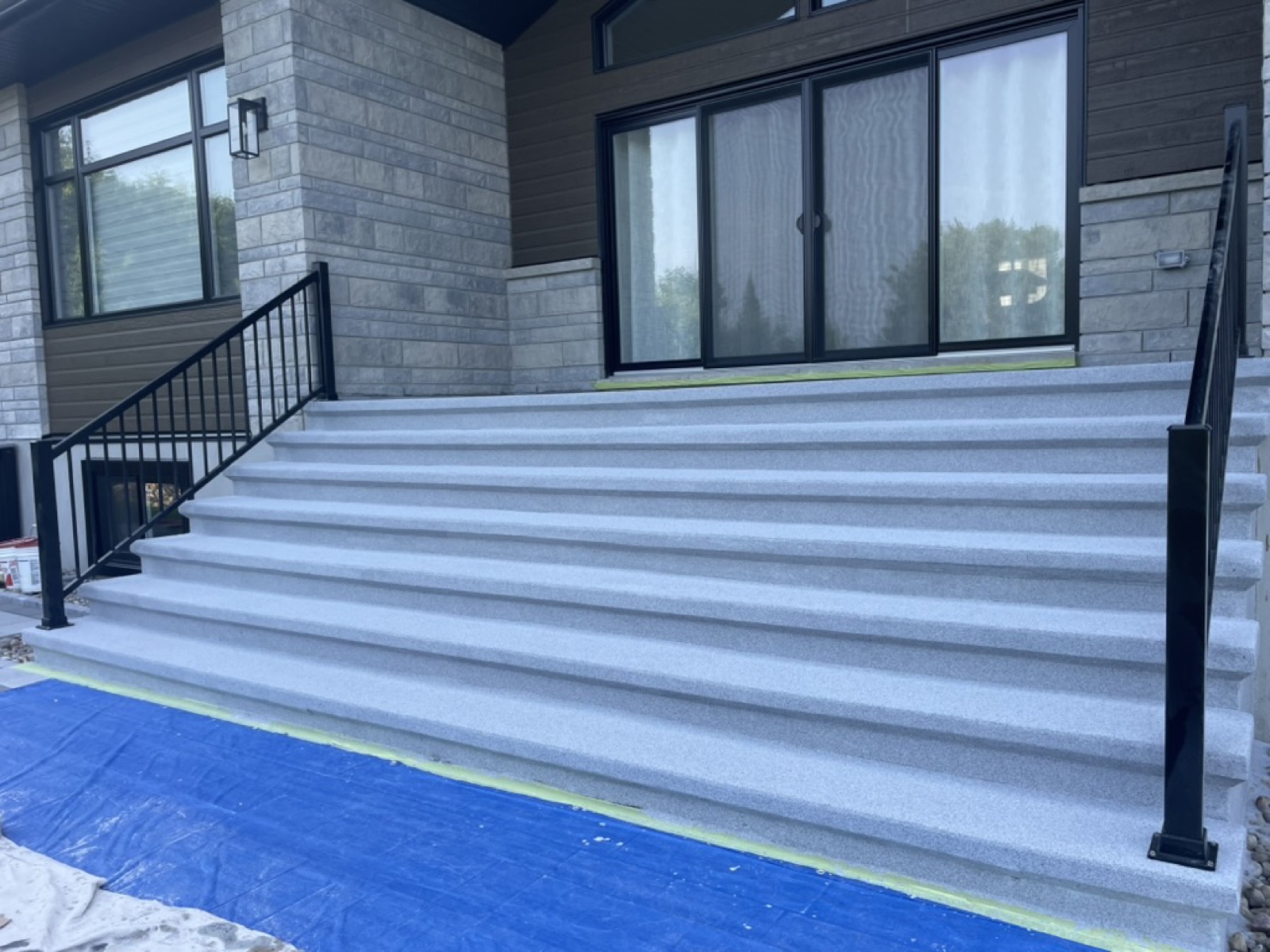 Gray quartz epoxy finish on outdoor steps